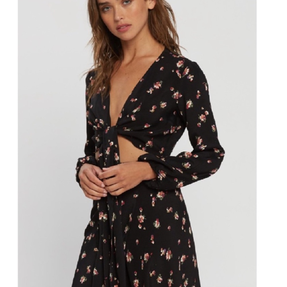 FLYNN SKYE That’s A Wrap Crop Top